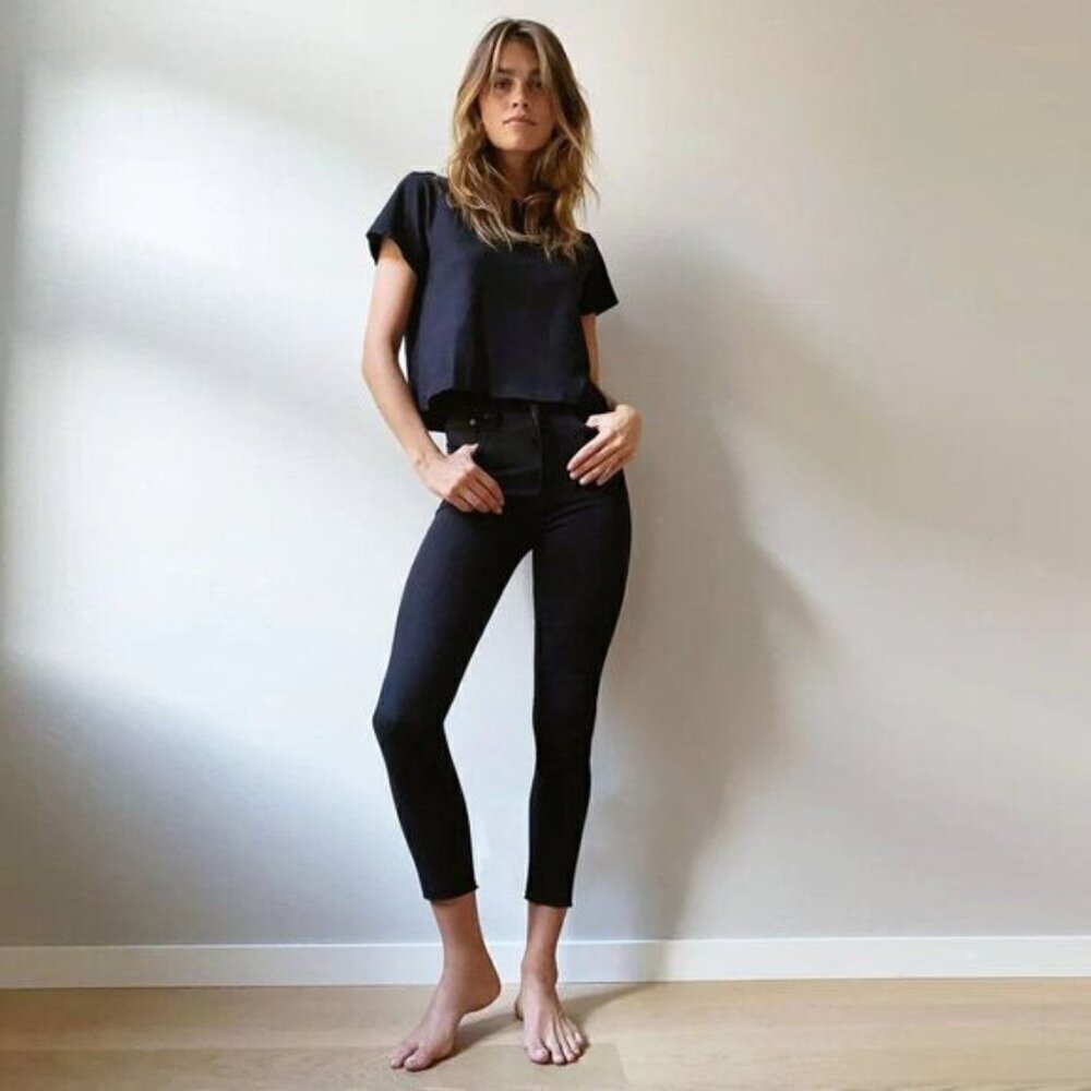 Aritzia Denim Forum The Lola High Rise Skinny Crop Raw Hem  Washed Black Jeans
